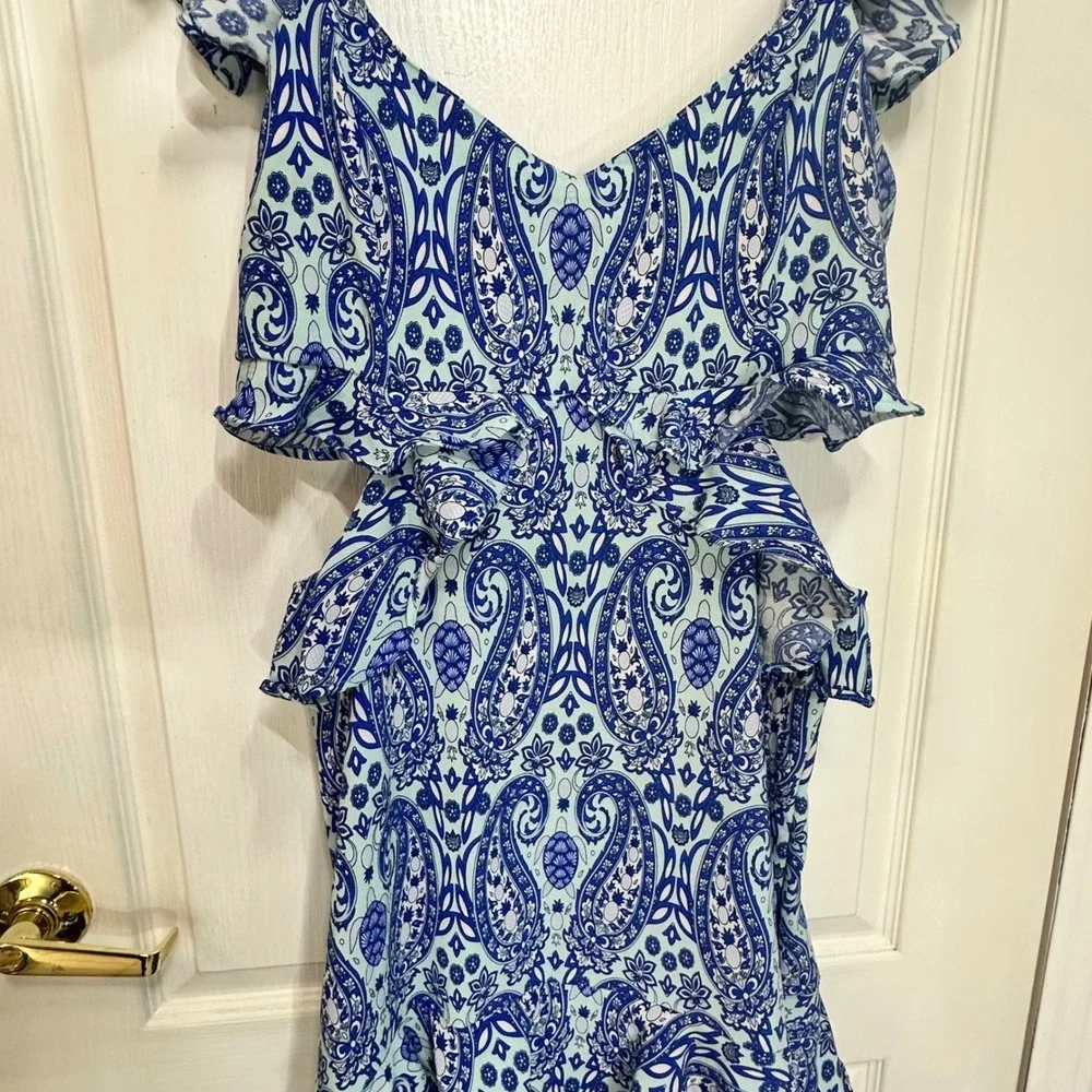 Simply Southern Blue Paisley Cut-Out Tiered Maxi Dress Womens Medium Ruffle Boho
